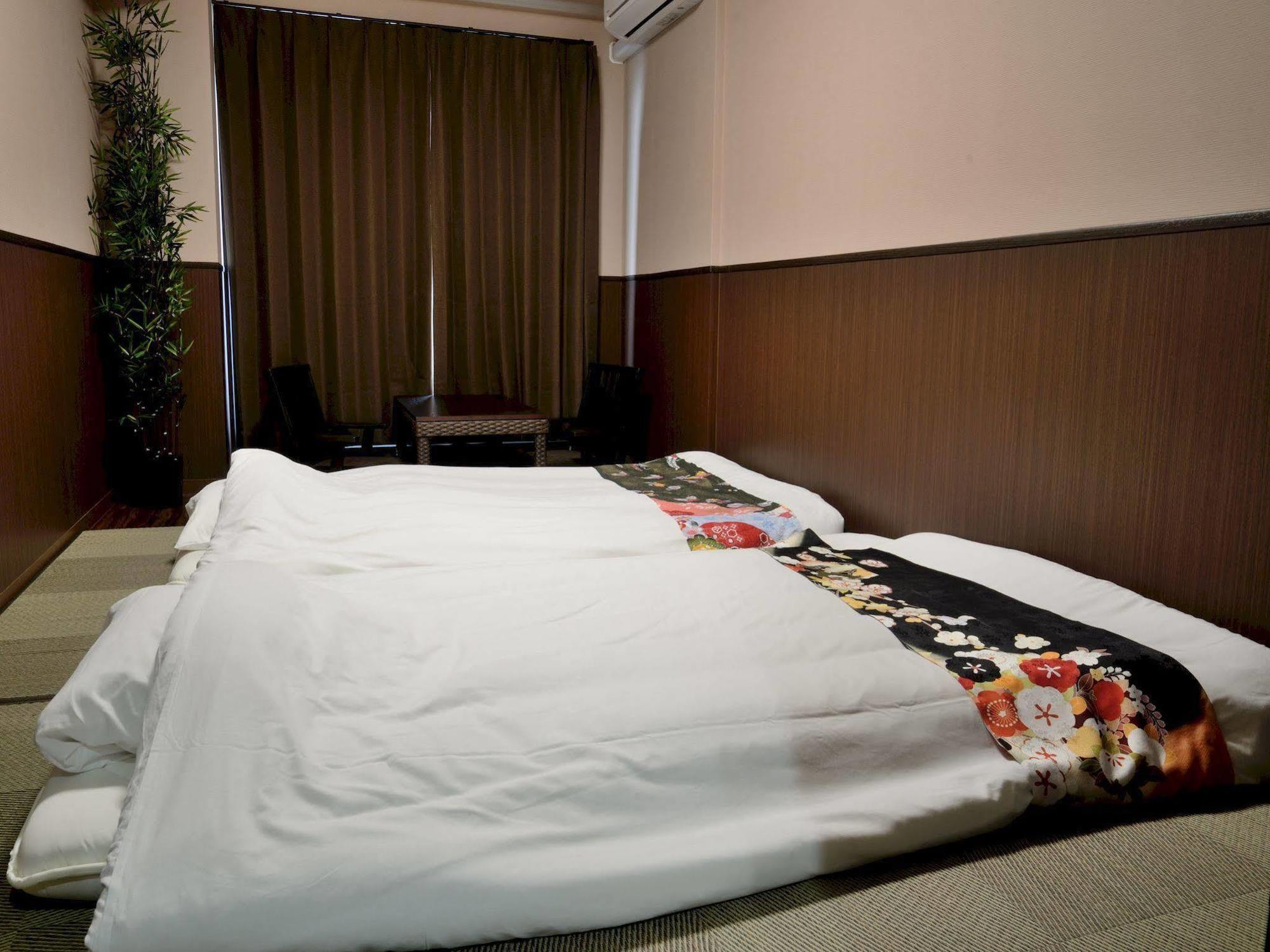Root2 Coffee & Hostel Kyoto Extérieur photo